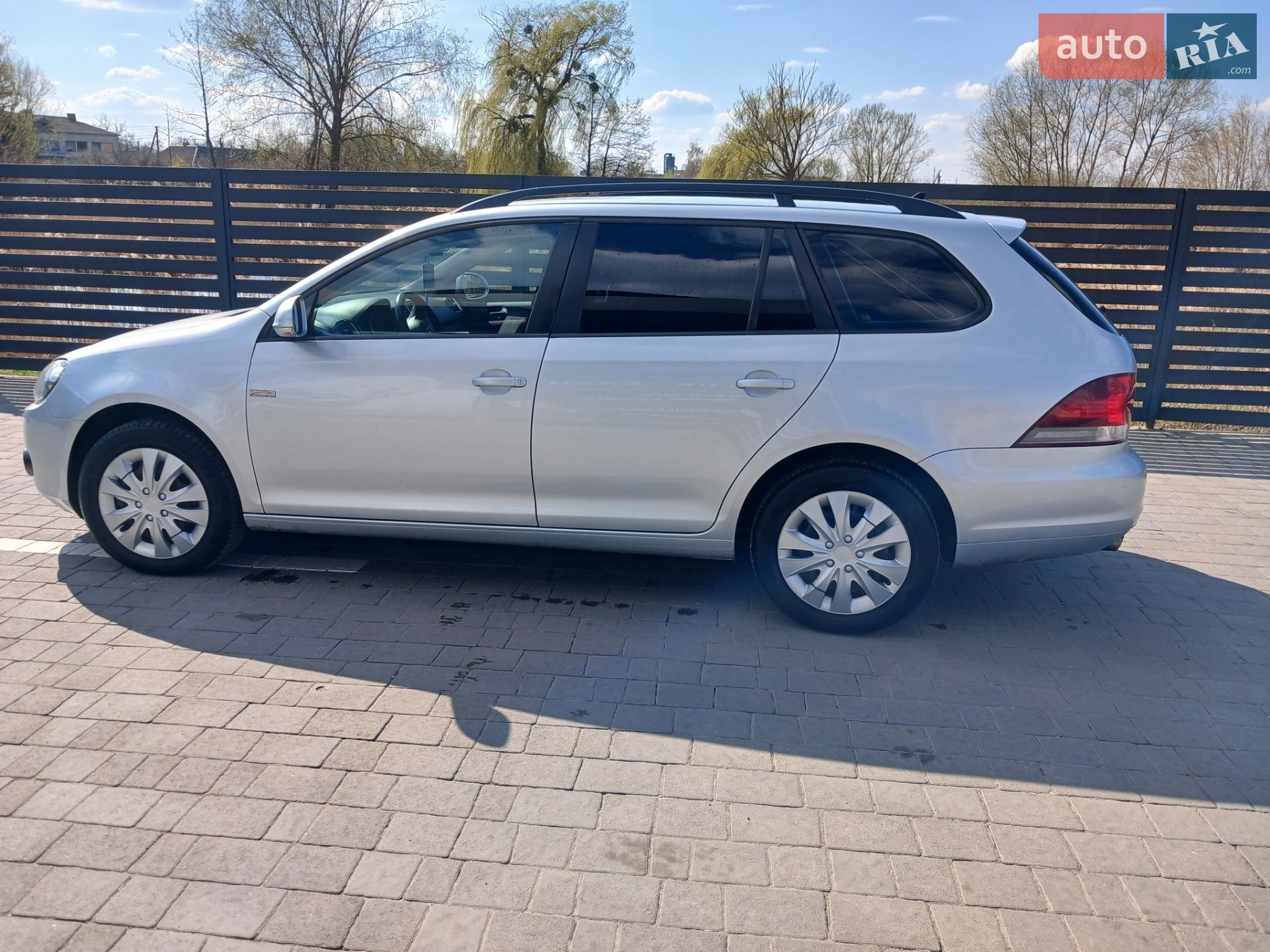 Volkswagen Golf 2010 VIN WVWZZZ1KZBM622068 фото оголошення 7 з 12