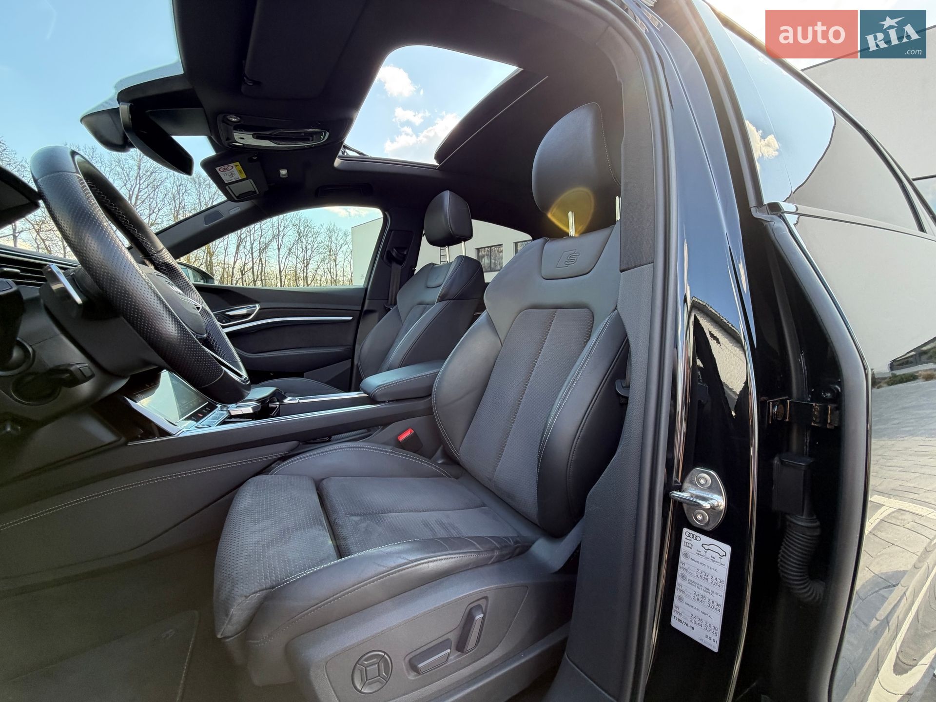 Audi e-tron S Sportback 2021 VIN WAUZZZGE7NB016885 фото оголошення 23 з 57