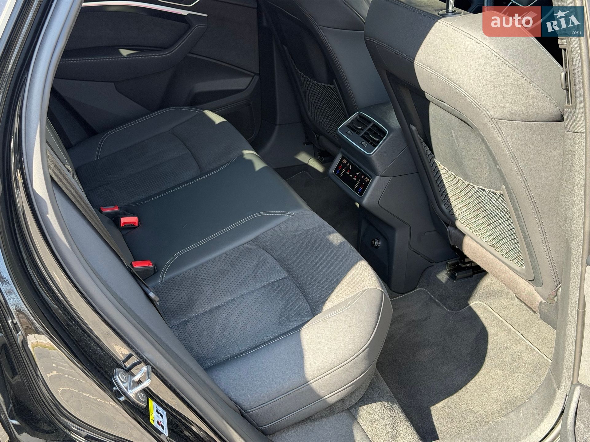 Audi e-tron S Sportback 2021 VIN WAUZZZGE7NB016885 фото оголошення 33 з 57