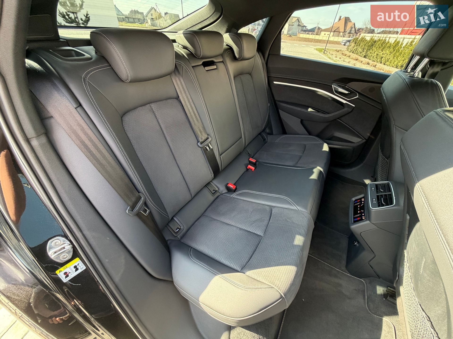 Audi e-tron S Sportback 2021 VIN WAUZZZGE7NB016885 фото оголошення 34 з 57