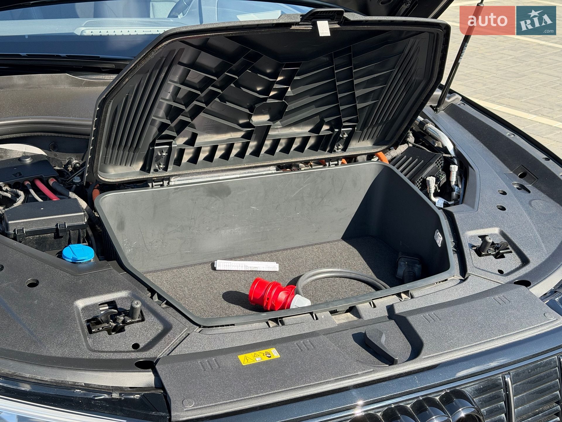 Audi e-tron S Sportback 2021 VIN WAUZZZGE7NB016885 фото оголошення 50 з 57