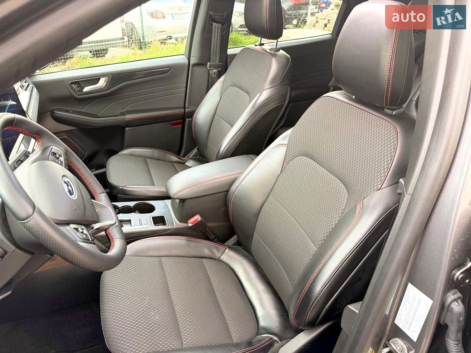 FORD ESCAPE 2024 VIN 1FMCU9MN6RUA58269 фото оголошення 2 з 8
