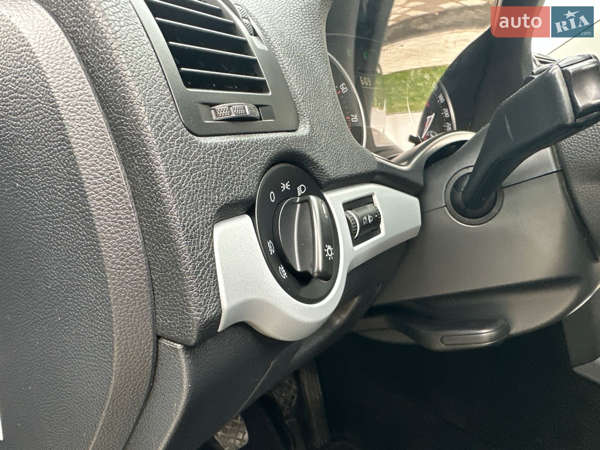 Skoda Octavia 2009 VIN TMBHJ61Z4A8007729 фото оголошення 30 з 35