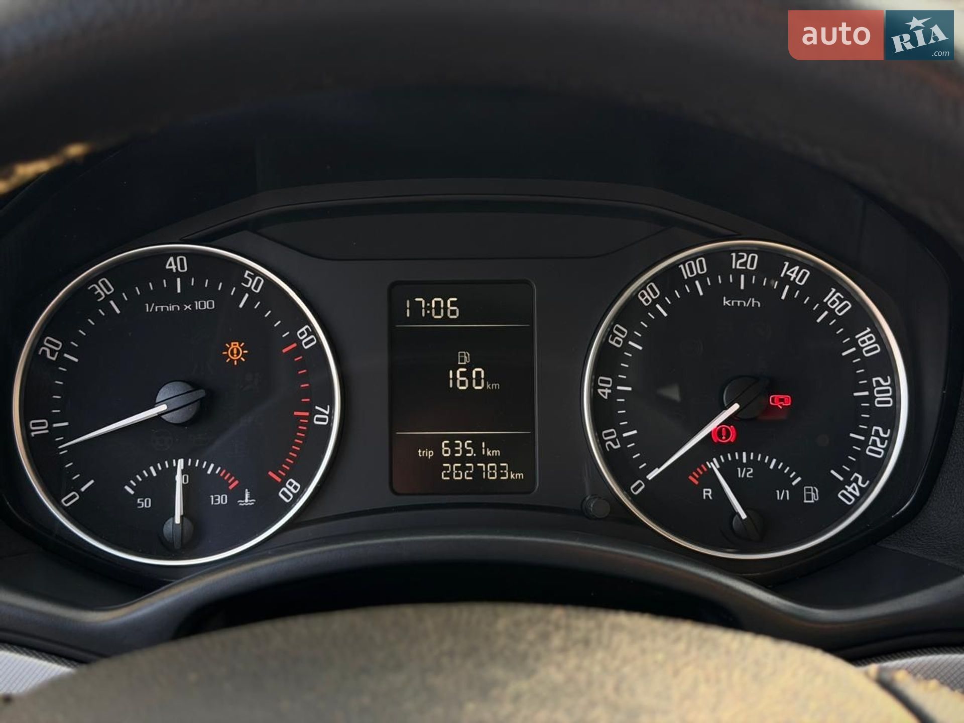 Skoda Octavia 2011 VIN TMBBA41Z2BB154937 фото оголошення 40 з 60