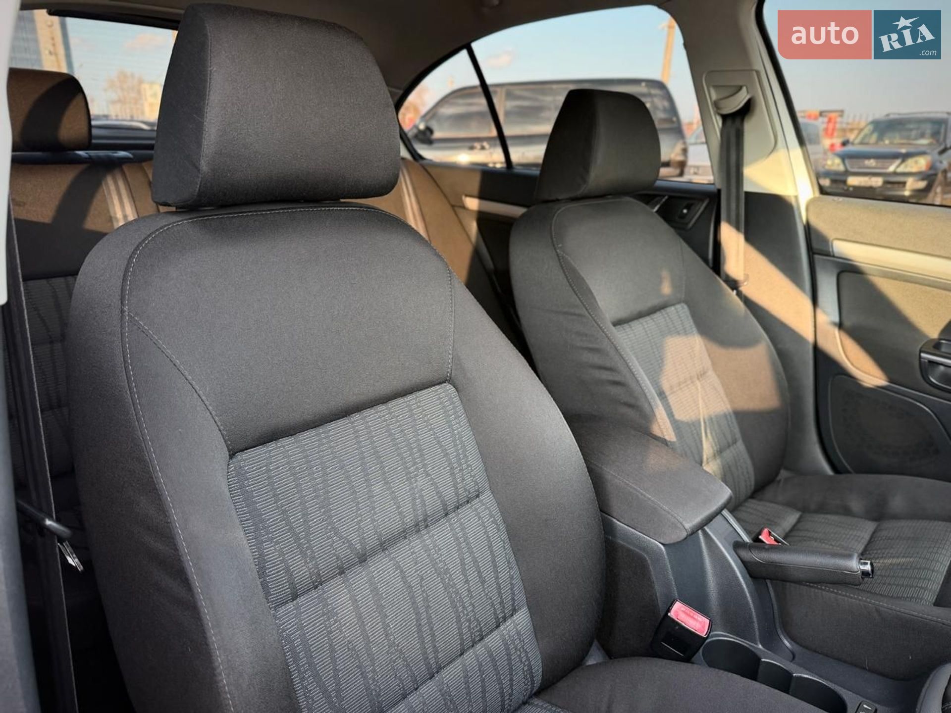 Skoda Octavia 2011 VIN TMBBA41Z2BB154937 фото оголошення 50 з 60