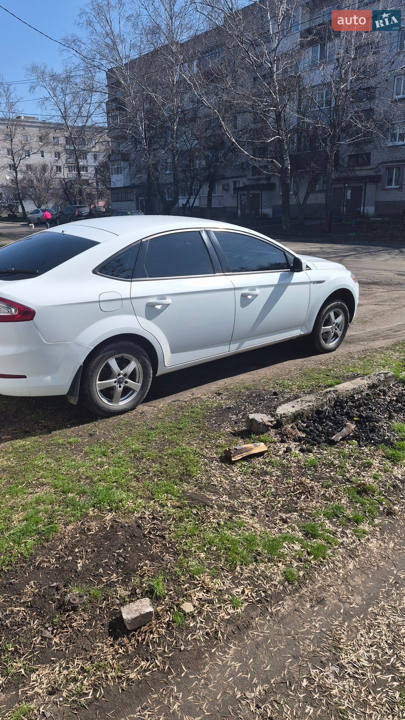 Ford Mondeo 2014 VIN WF0EXXGBBEEJ28759 фото оголошення 8 з 27