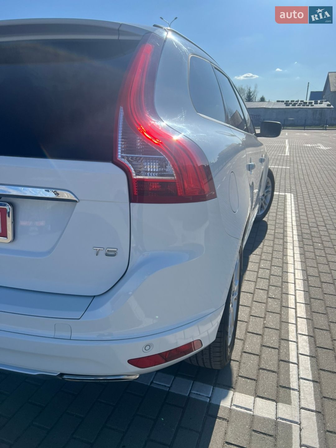 Volvo XC60 2014 VIN YV440MDKXF2678723 фото оголошення 17 з 40