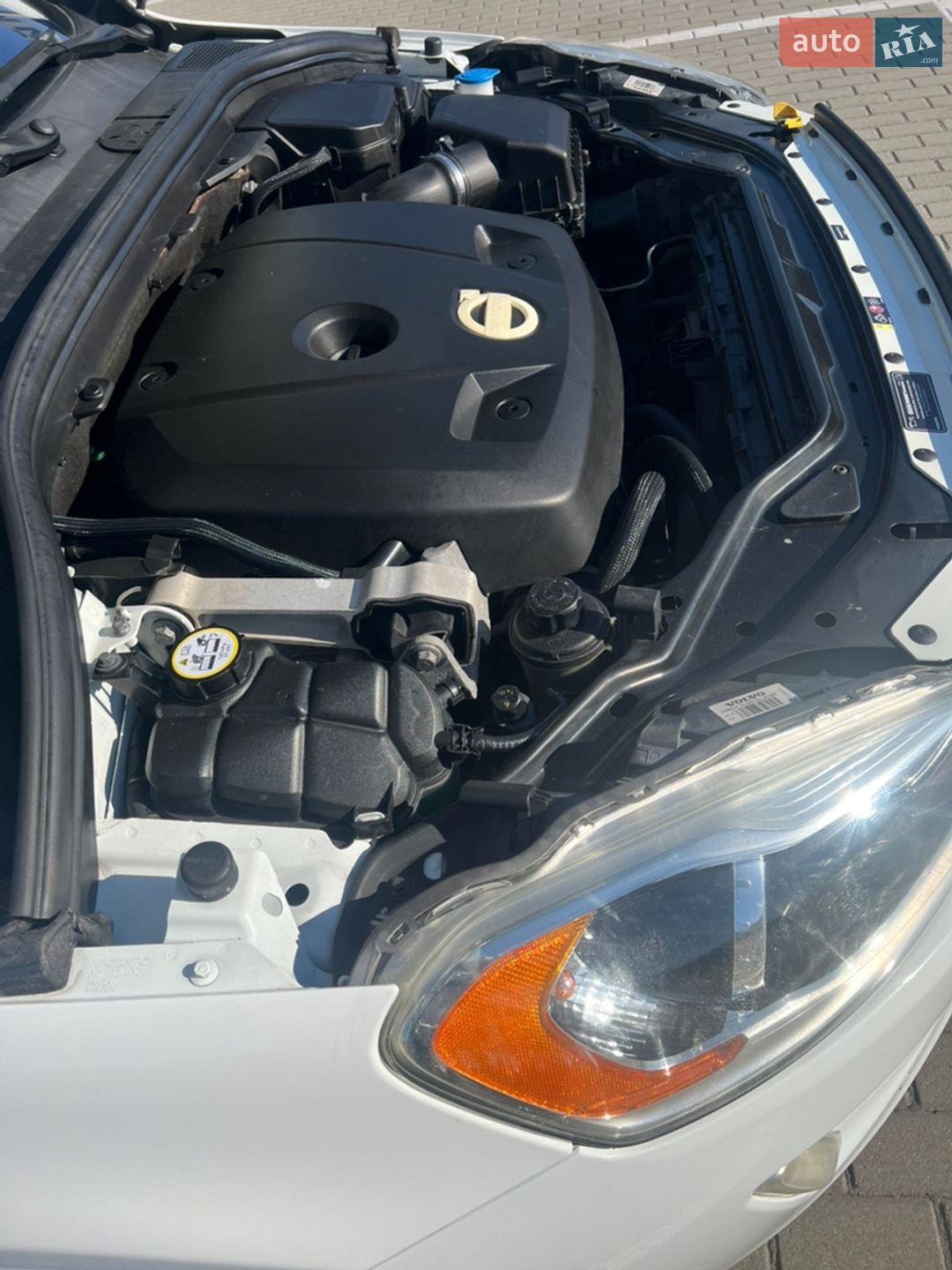 Volvo XC60 2014 VIN YV440MDKXF2678723 фото оголошення 38 з 40