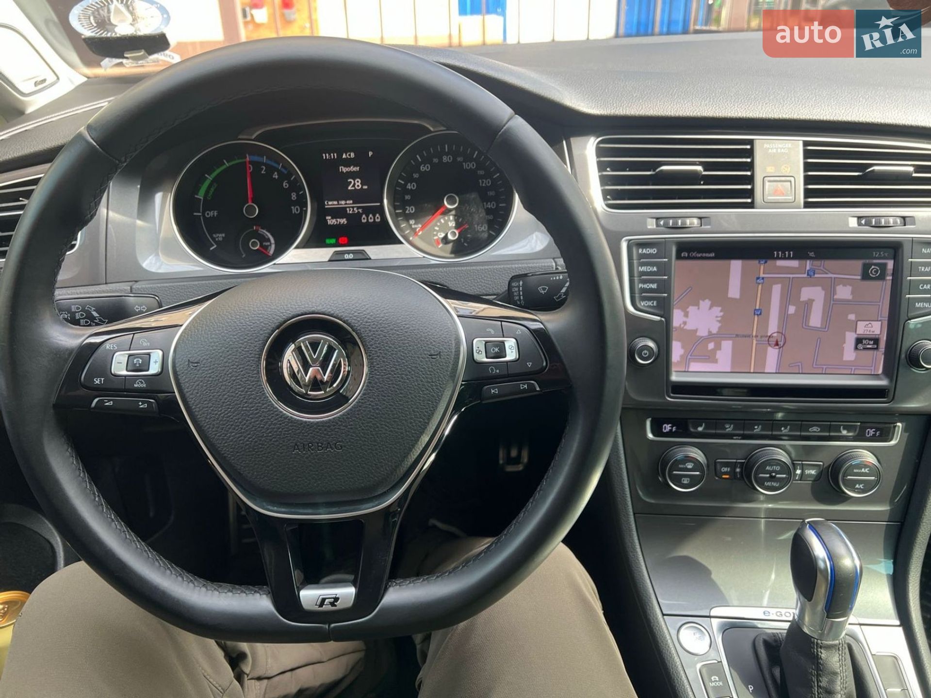 Volkswagen e-Golf 2015 VIN WVWZZZAUZGW902211 фото оголошення 7 з 21