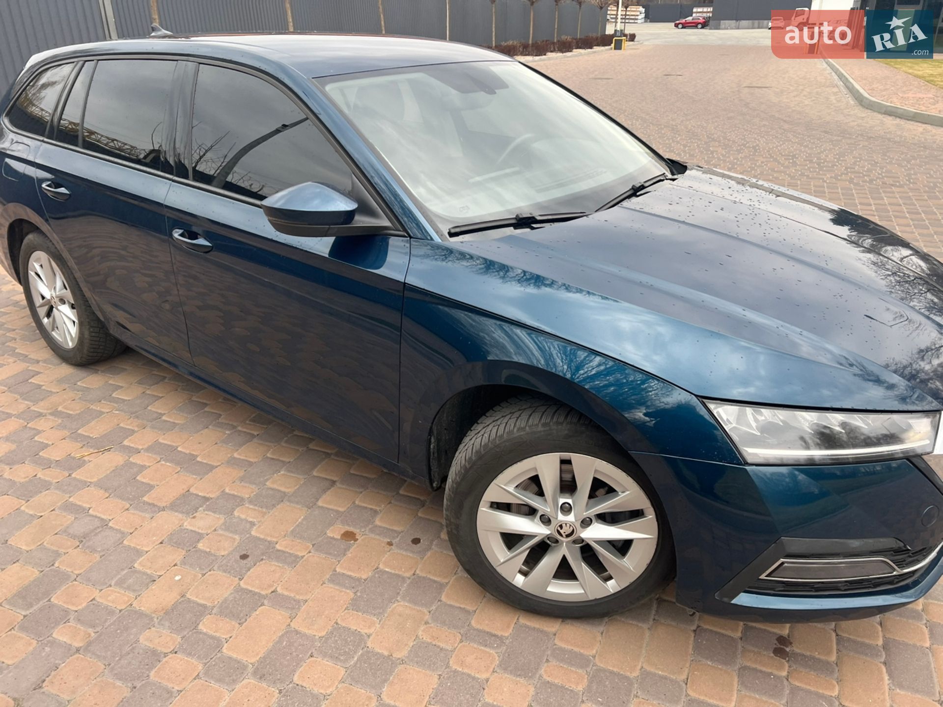Skoda Octavia 2023 VIN TMBJS4NX9RY057629 фото оголошення 17 з 23