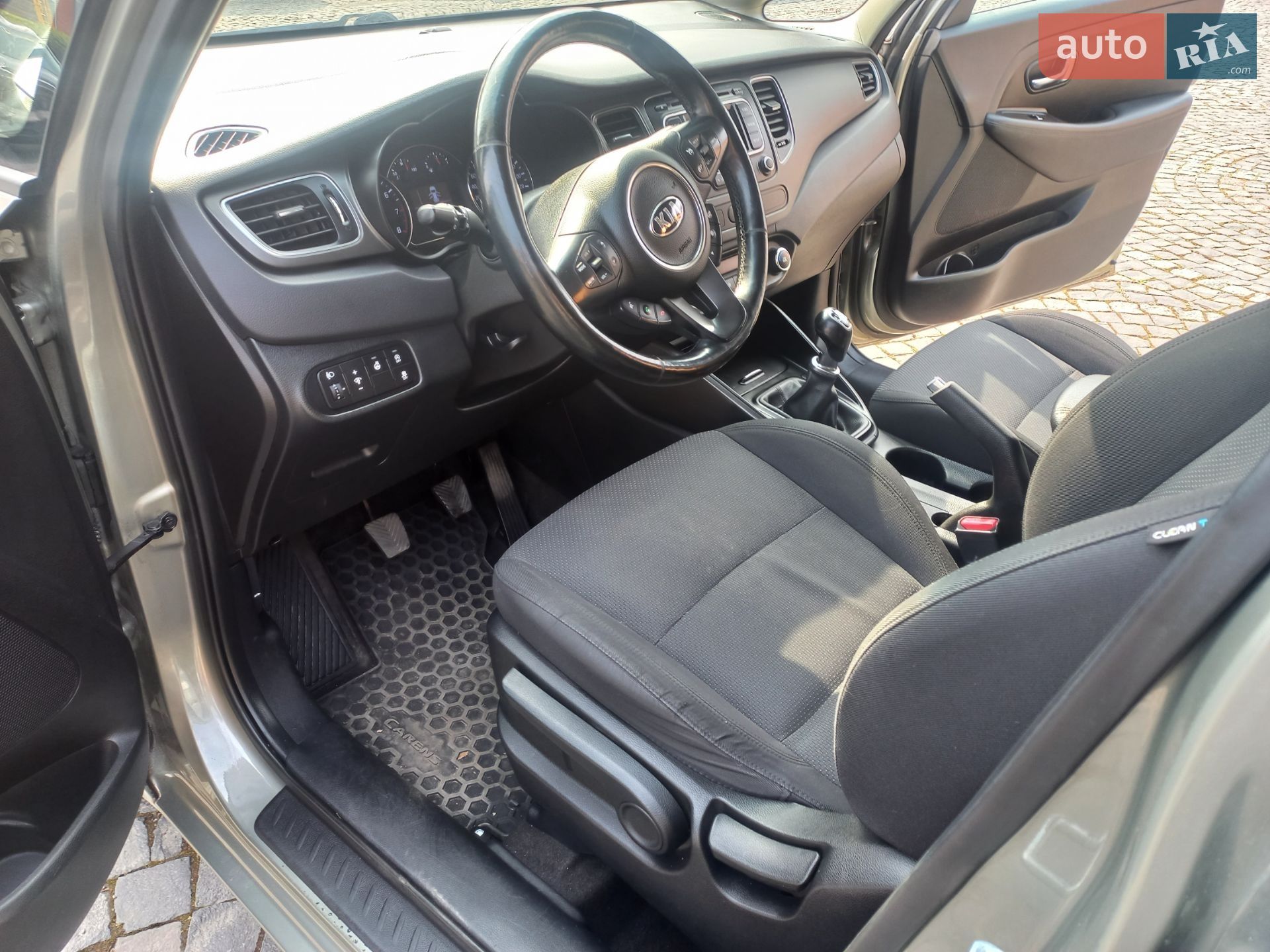 Kia Carens 2014 VIN KNAHU811AE7065825 фото оголошення 6 з 43