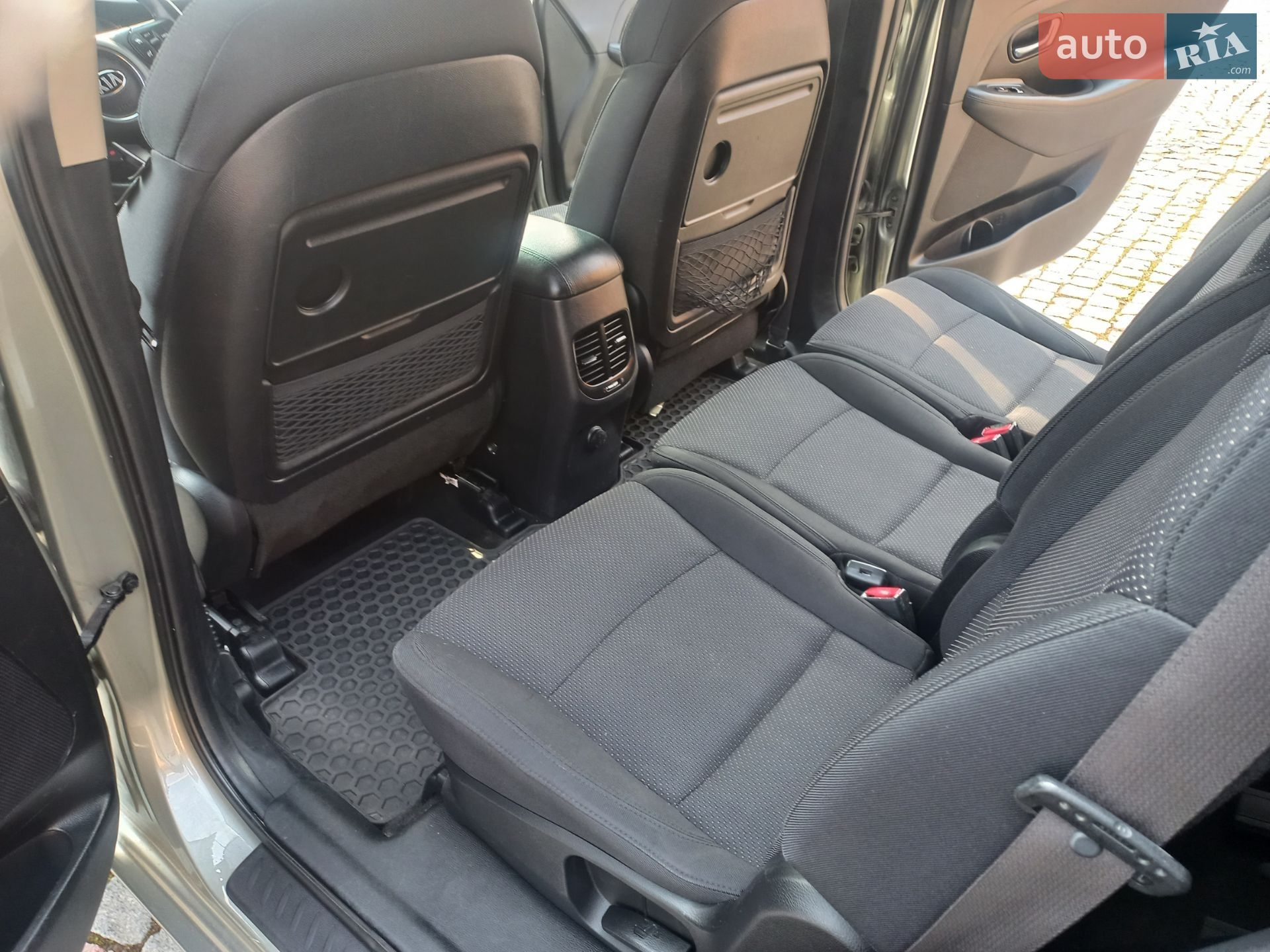 Kia Carens 2014 VIN KNAHU811AE7065825 фото оголошення 11 з 43