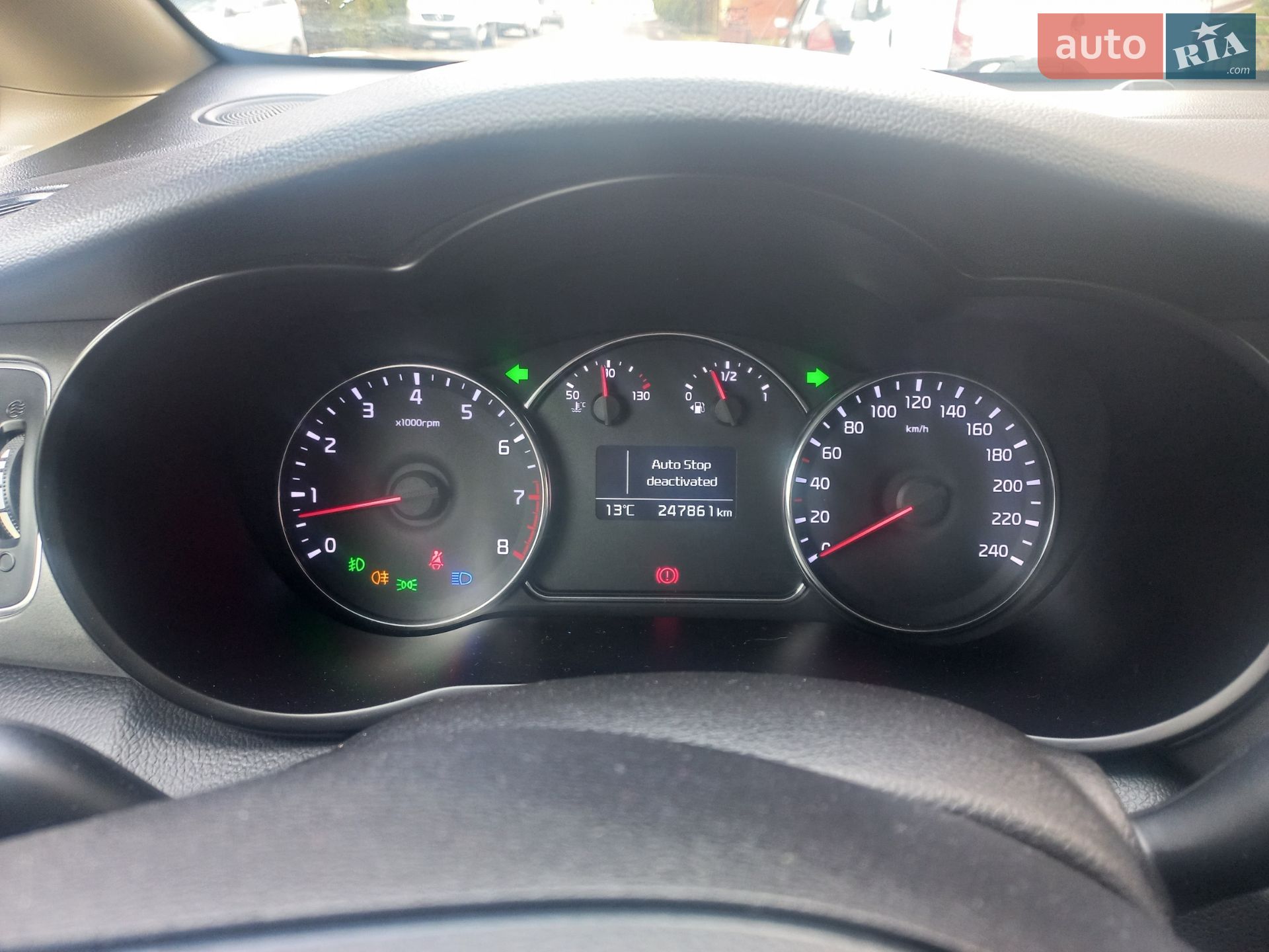 Kia Carens 2014 VIN KNAHU811AE7065825 фото оголошення 19 з 43