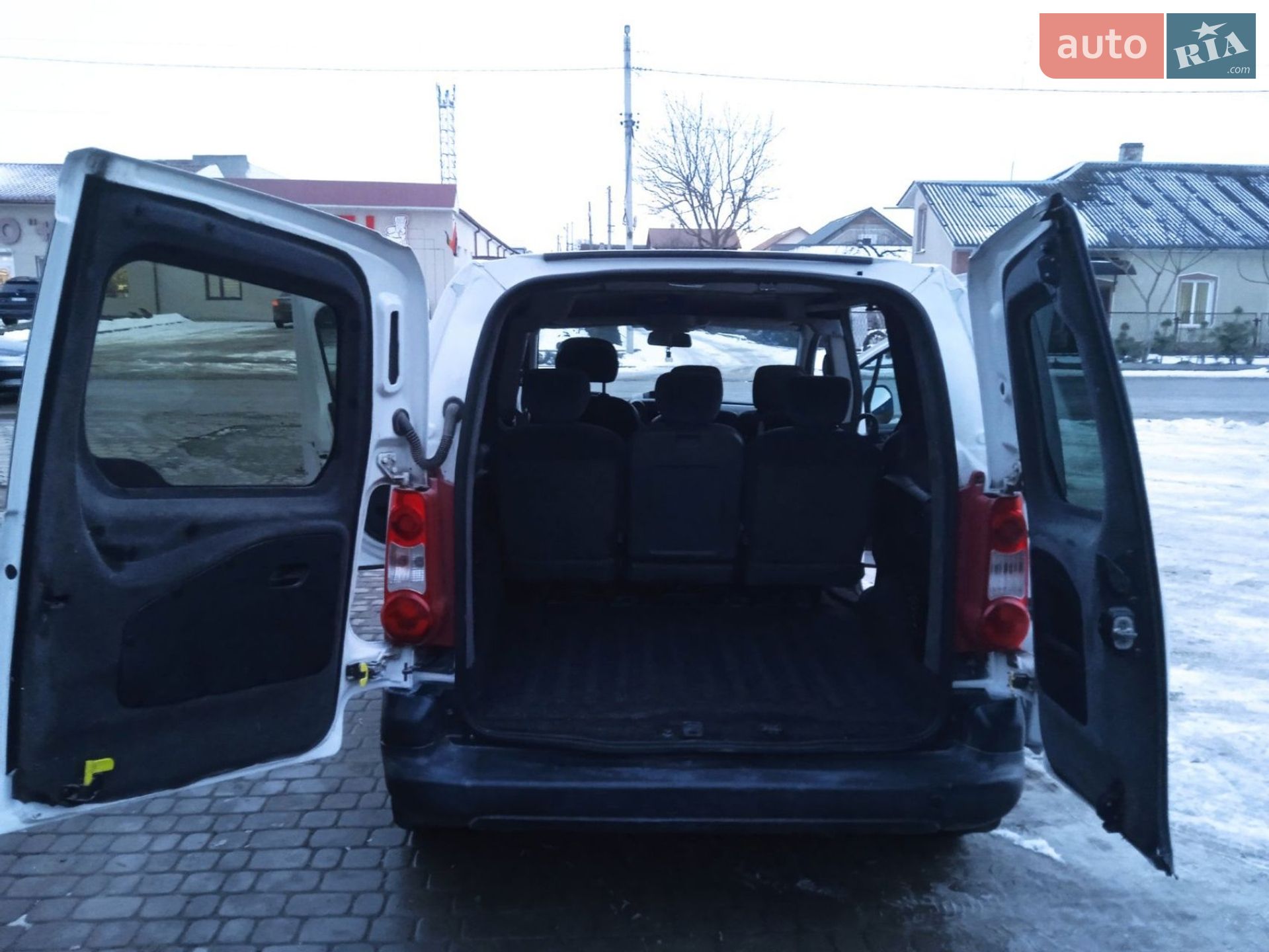 Citroen Berlingo 2010 VIN VF77B9HTCAJ634908 фото оголошення 36 з 53