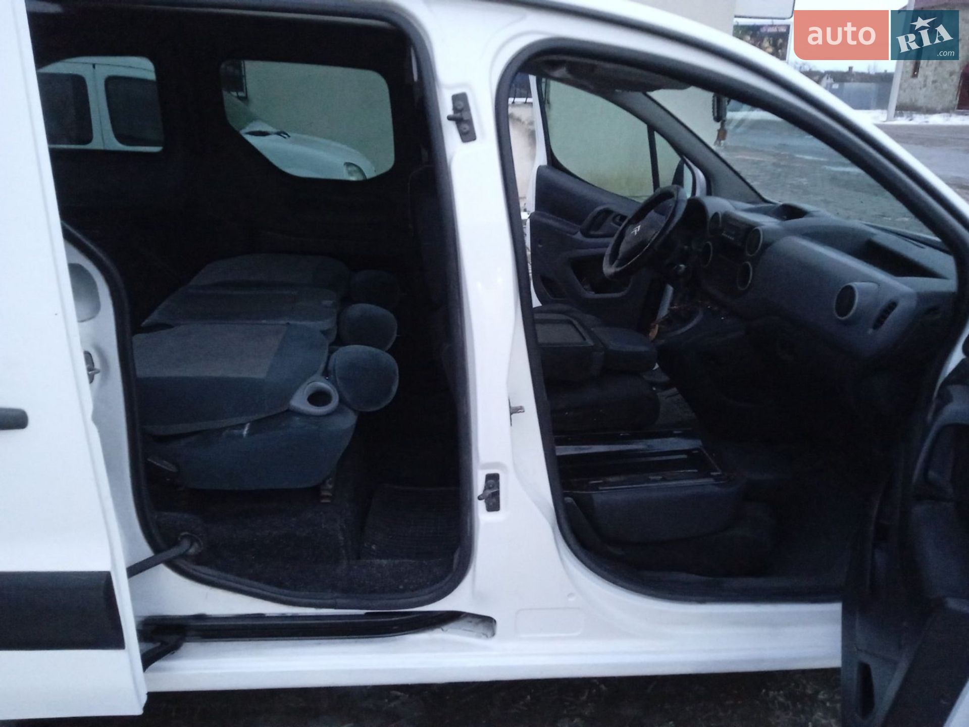 Citroen Berlingo 2010 VIN VF77B9HTCAJ634908 фото оголошення 46 з 53