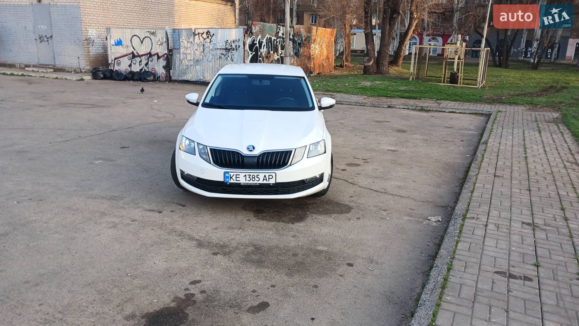 Skoda Octavia 2019 VIN TMBAG7NE9K0142332 фото оголошення 14 з 38