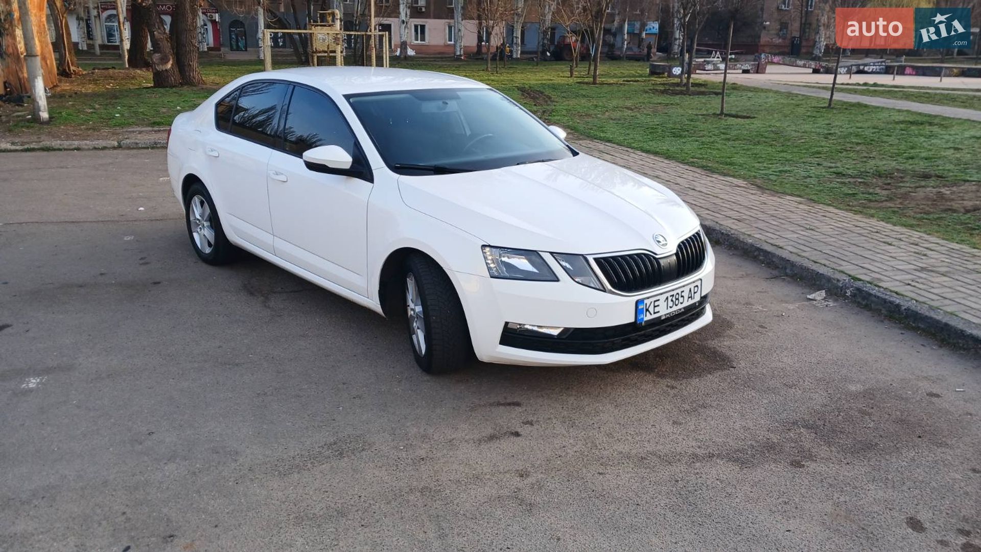Skoda Octavia 2019 VIN TMBAG7NE9K0142332 фото оголошення 21 з 38