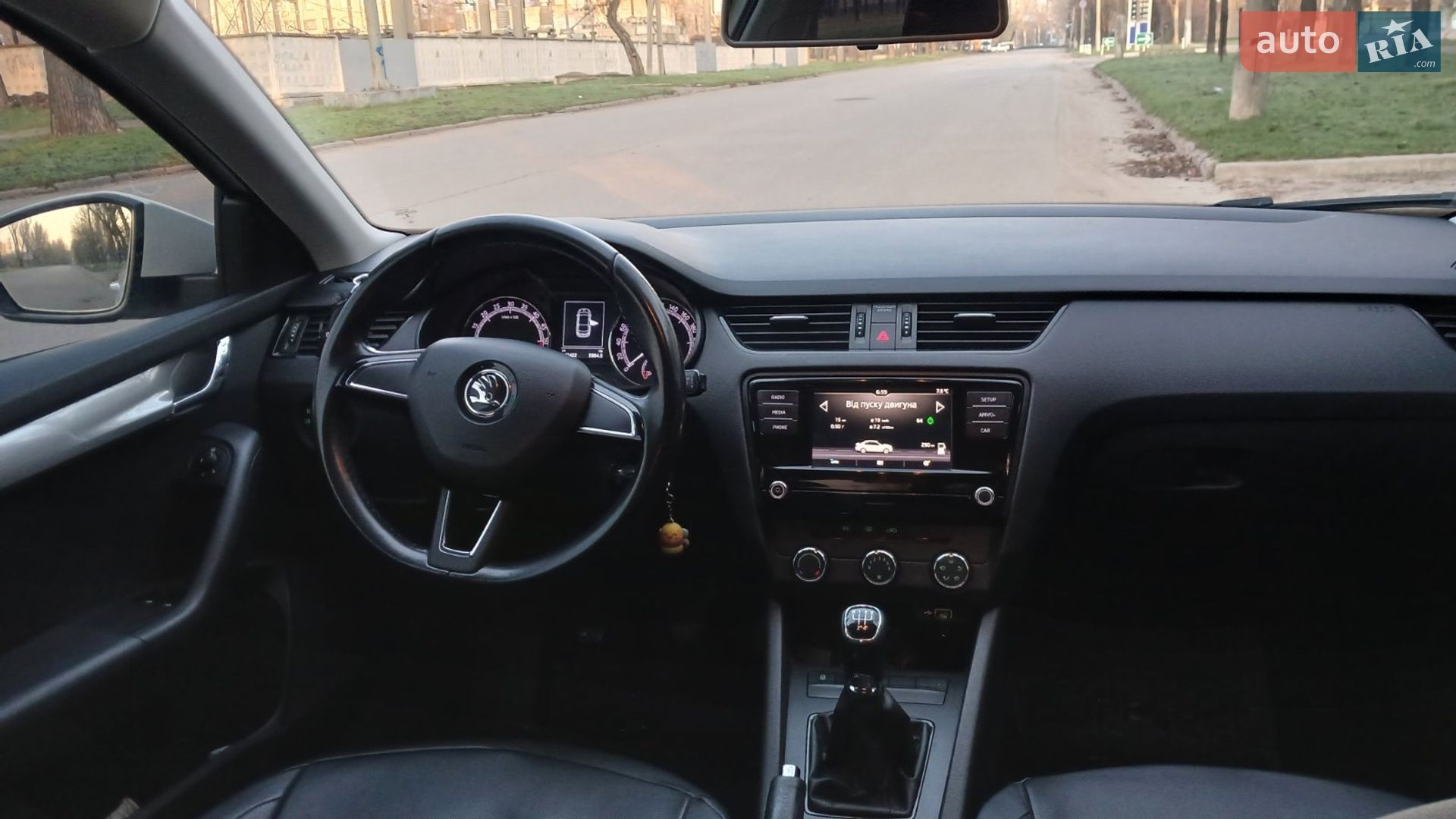 Skoda Octavia 2019 VIN TMBAG7NE9K0142332 фото оголошення 18 з 38