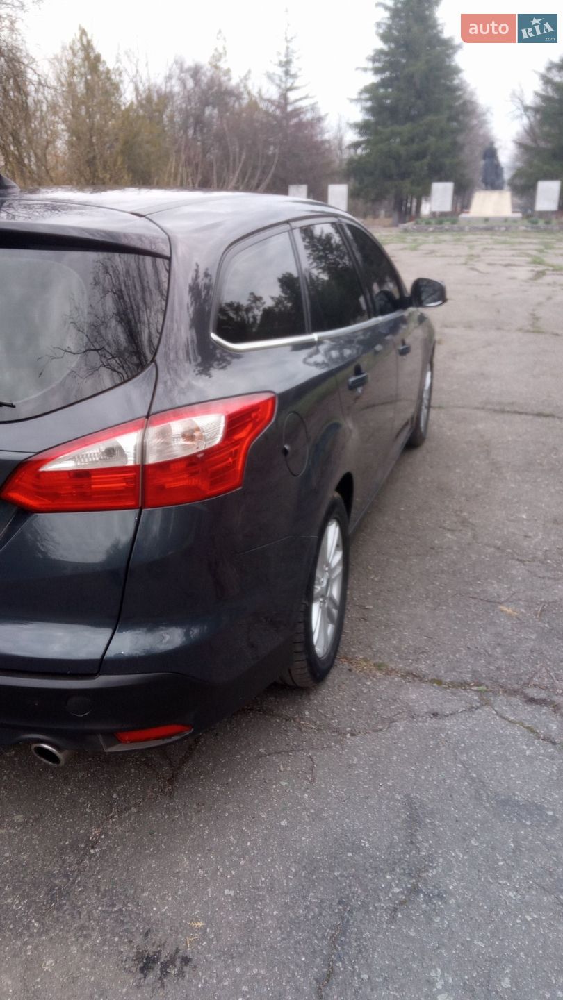 Ford Focus 2013 VIN WF0LXXGCBLDA18745 фото оголошення 16 з 24
