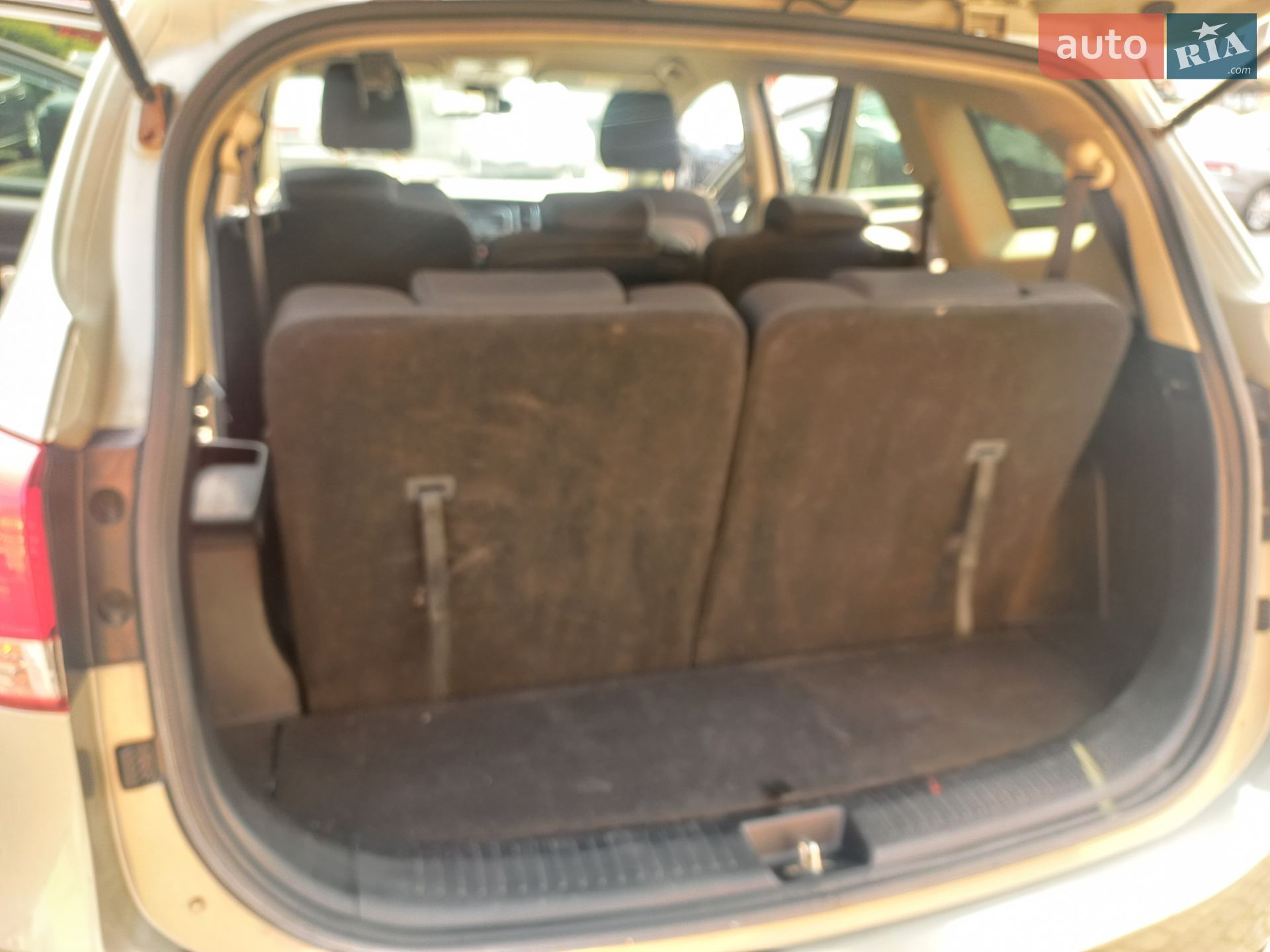 Kia Carens 2014 VIN KNAHU811AE7065825 фото оголошення 29 з 43