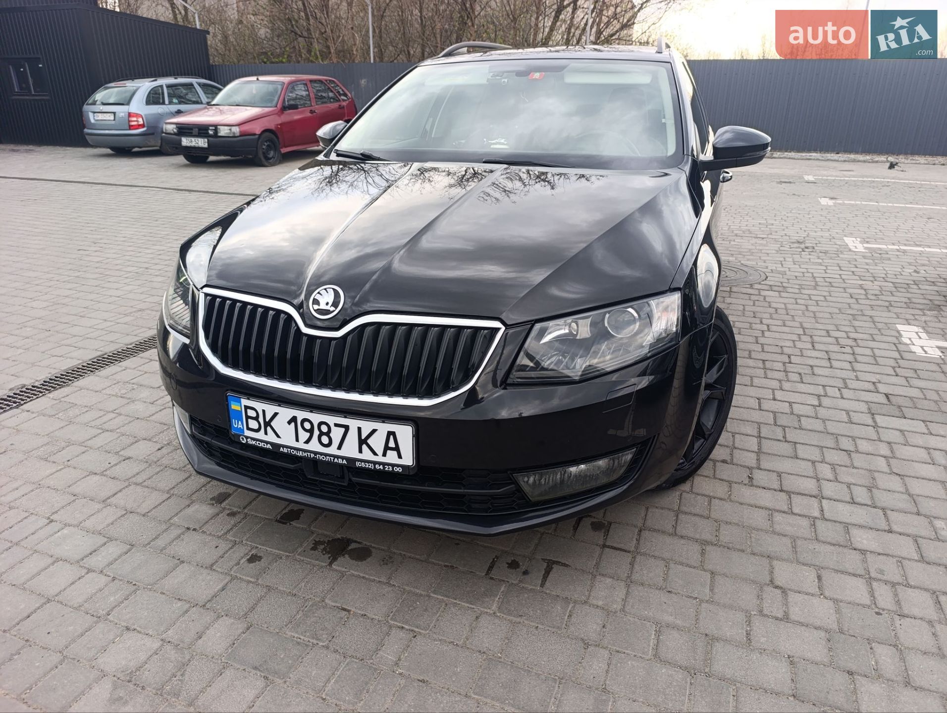 Skoda Octavia 2015 VIN TMBJG9NE3G0095334 фото оголошення 2 з 33