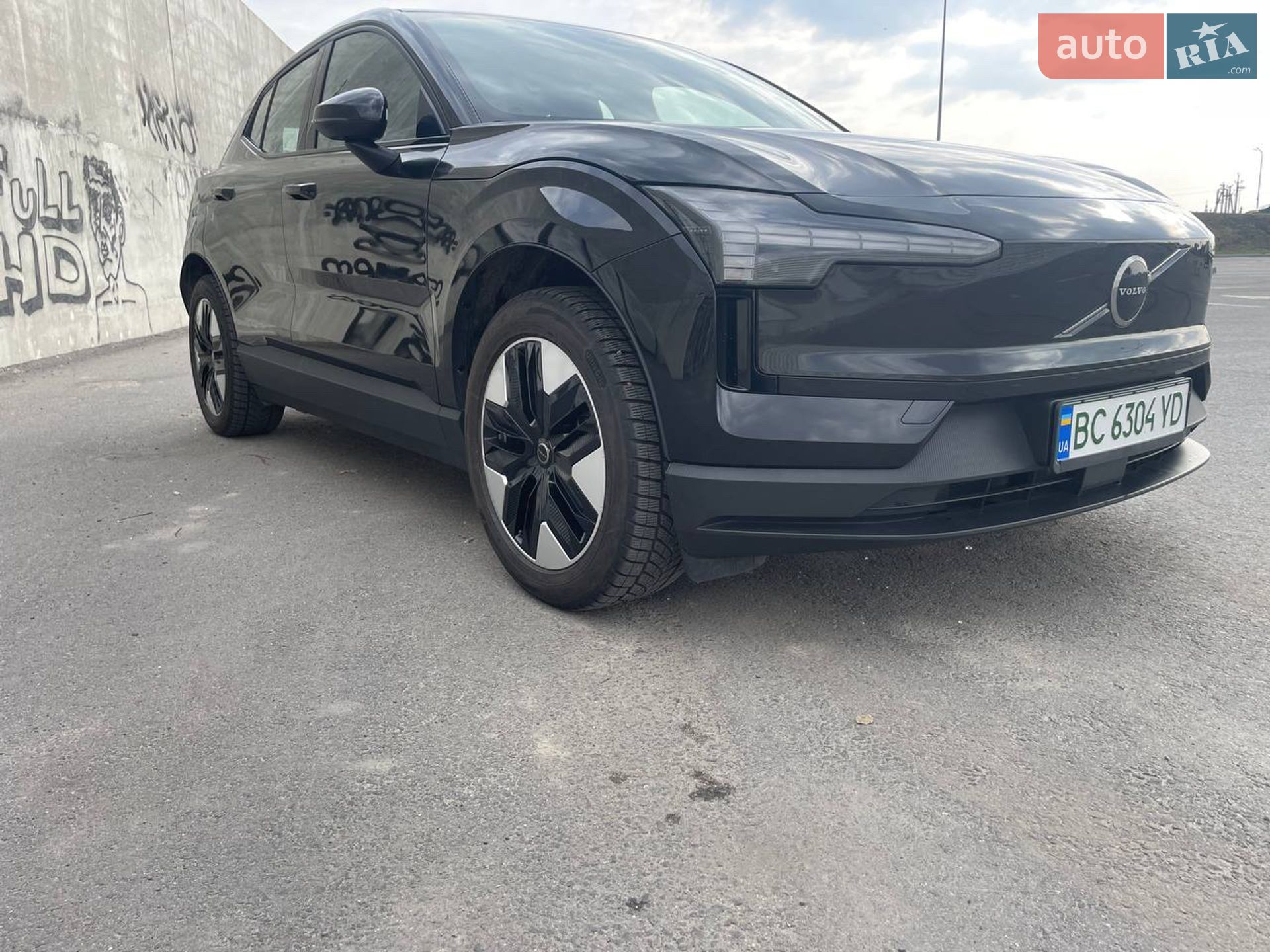 Volvo EX30 2024 VIN YV12ZEL98RS037816 фото оголошення 9 з 46