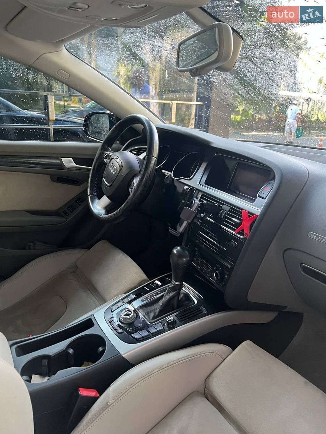 Audi A5 2010 VIN WAUZZZ8T7BA016187 фото оголошення 7 з 33
