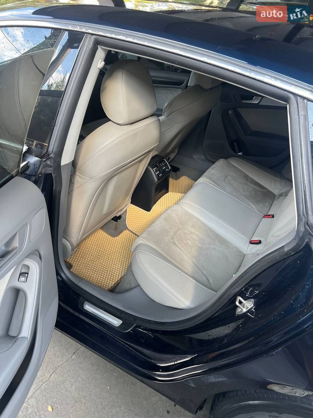 Audi A5 2010 VIN WAUZZZ8T7BA016187 фото оголошення 5 з 33