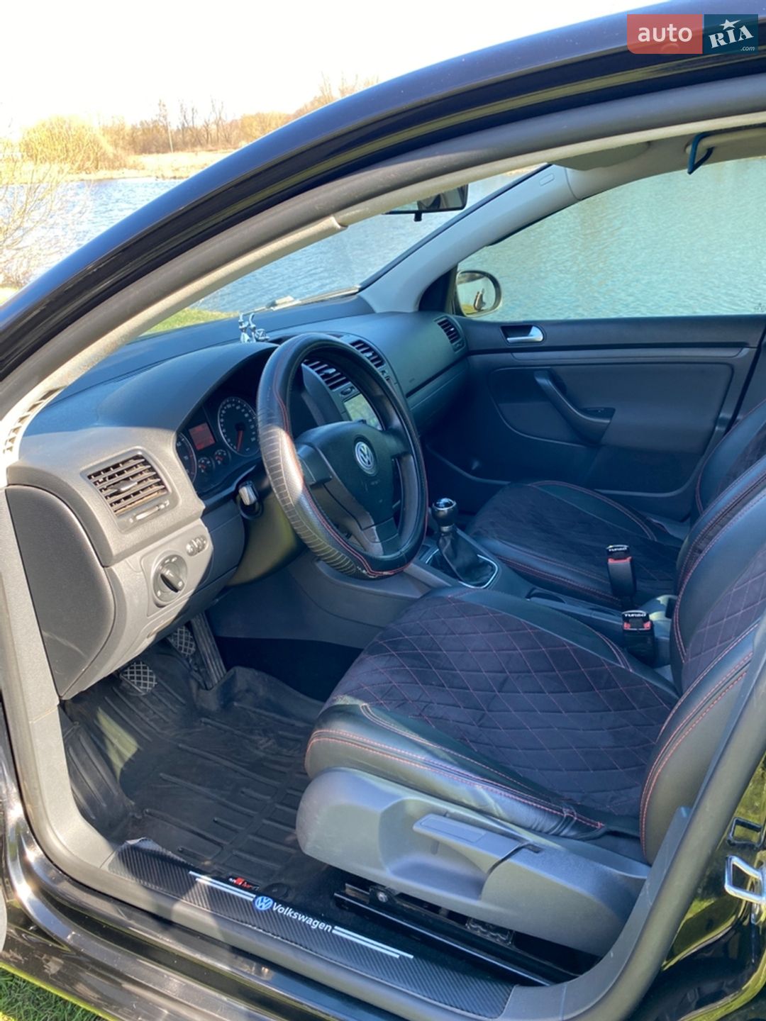 Volkswagen Golf 2007 VIN WVWZZZ1KZ8W074076 фото оголошення 8 з 9