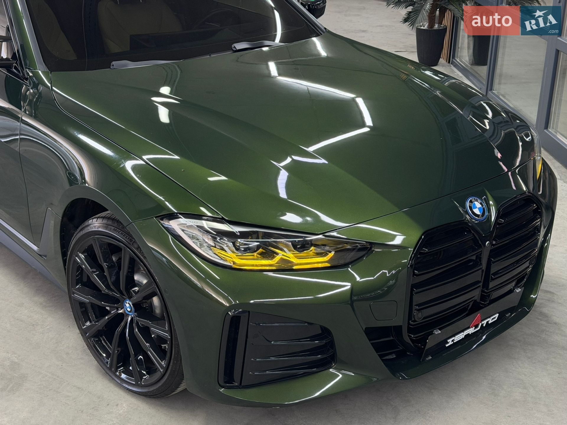 BMW i4 2024 VIN WBY43AW06RFS77461 фото оголошення 3 з 31