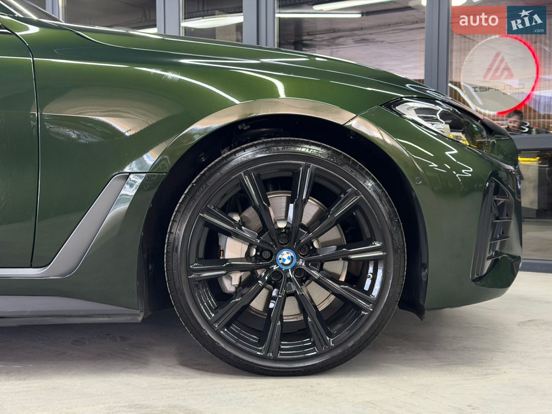 BMW i4 2024 VIN WBY43AW06RFS77461 фото оголошення 5 з 31