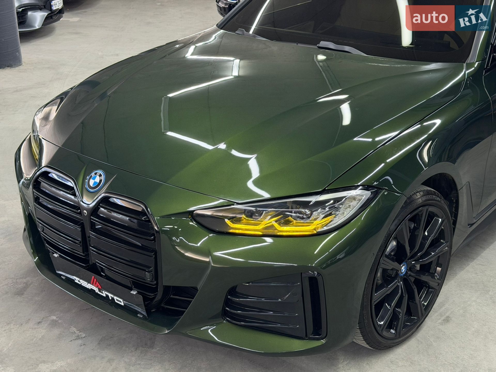 BMW i4 2024 VIN WBY43AW06RFS77461 фото оголошення 8 з 31