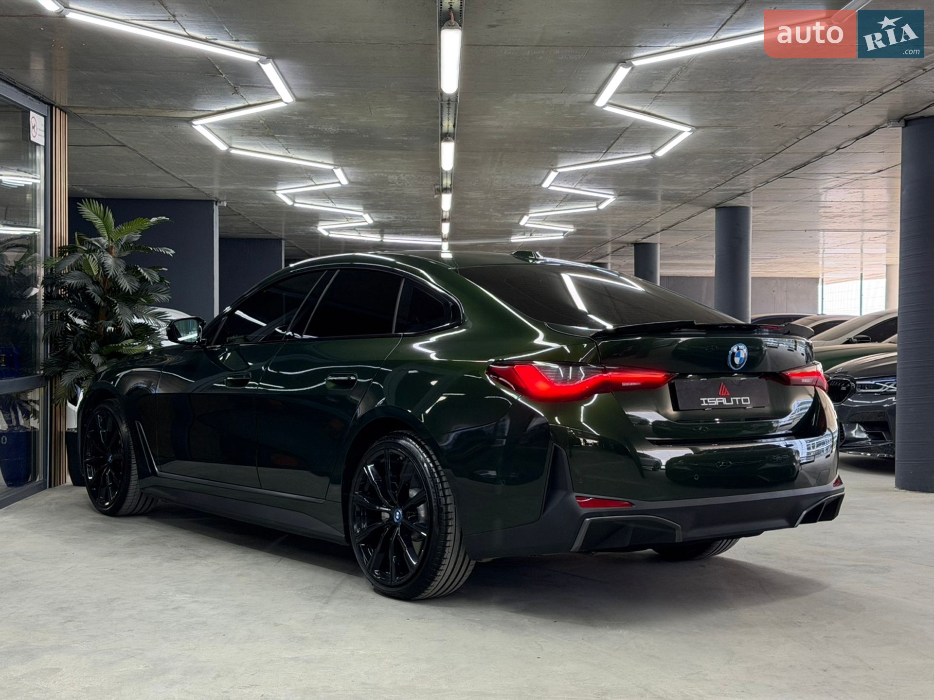 BMW i4 2024 VIN WBY43AW06RFS77461 фото оголошення 11 з 31