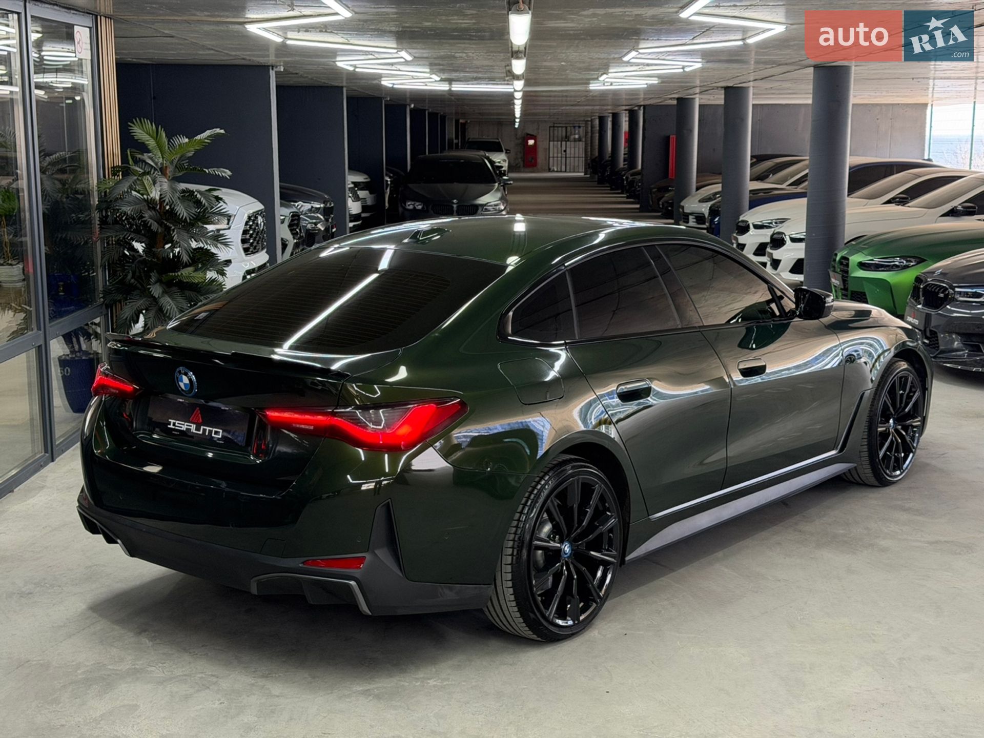BMW i4 2024 VIN WBY43AW06RFS77461 фото оголошення 15 з 31