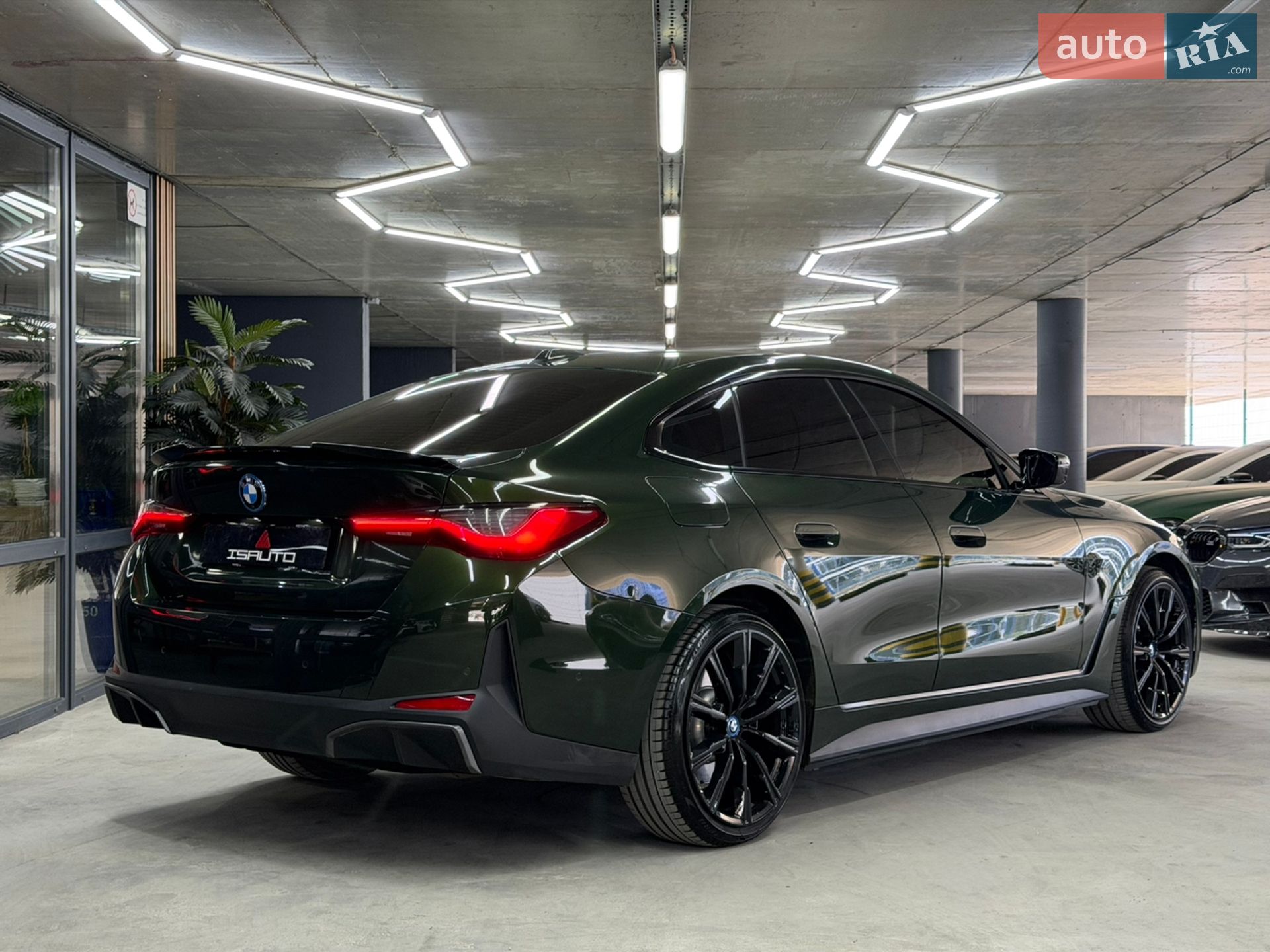 BMW i4 2024 VIN WBY43AW06RFS77461 фото оголошення 16 з 31