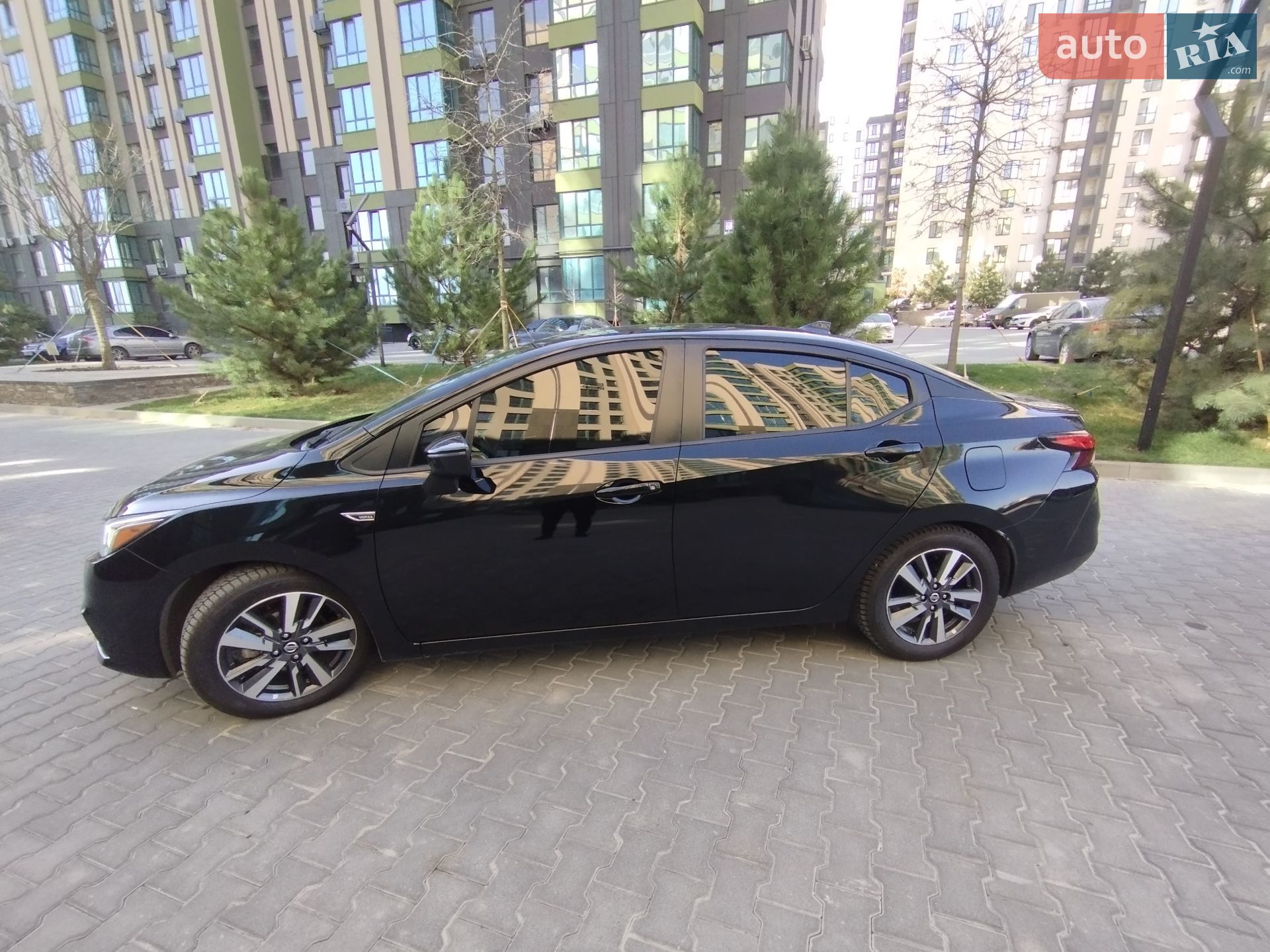 Nissan Versa 2019 VIN 3N1CN8EV7LL808342 фото оголошення 10 з 23