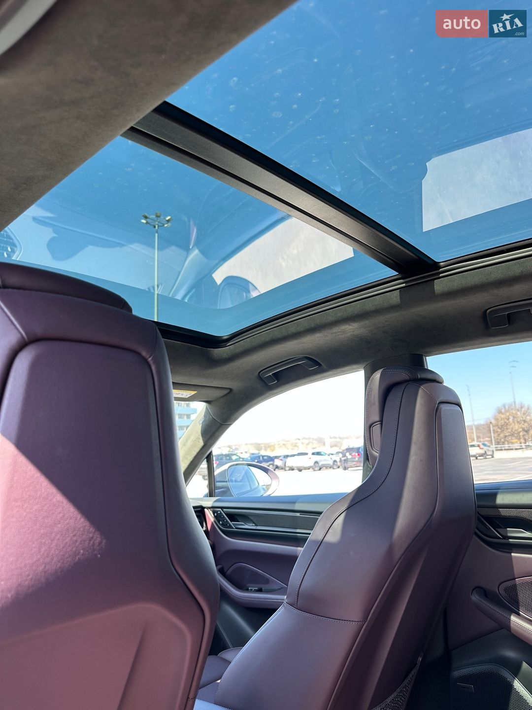 Porsche Macan 2024 VIN WP1ZZZXAZSL175524 фото оголошення 42 з 46