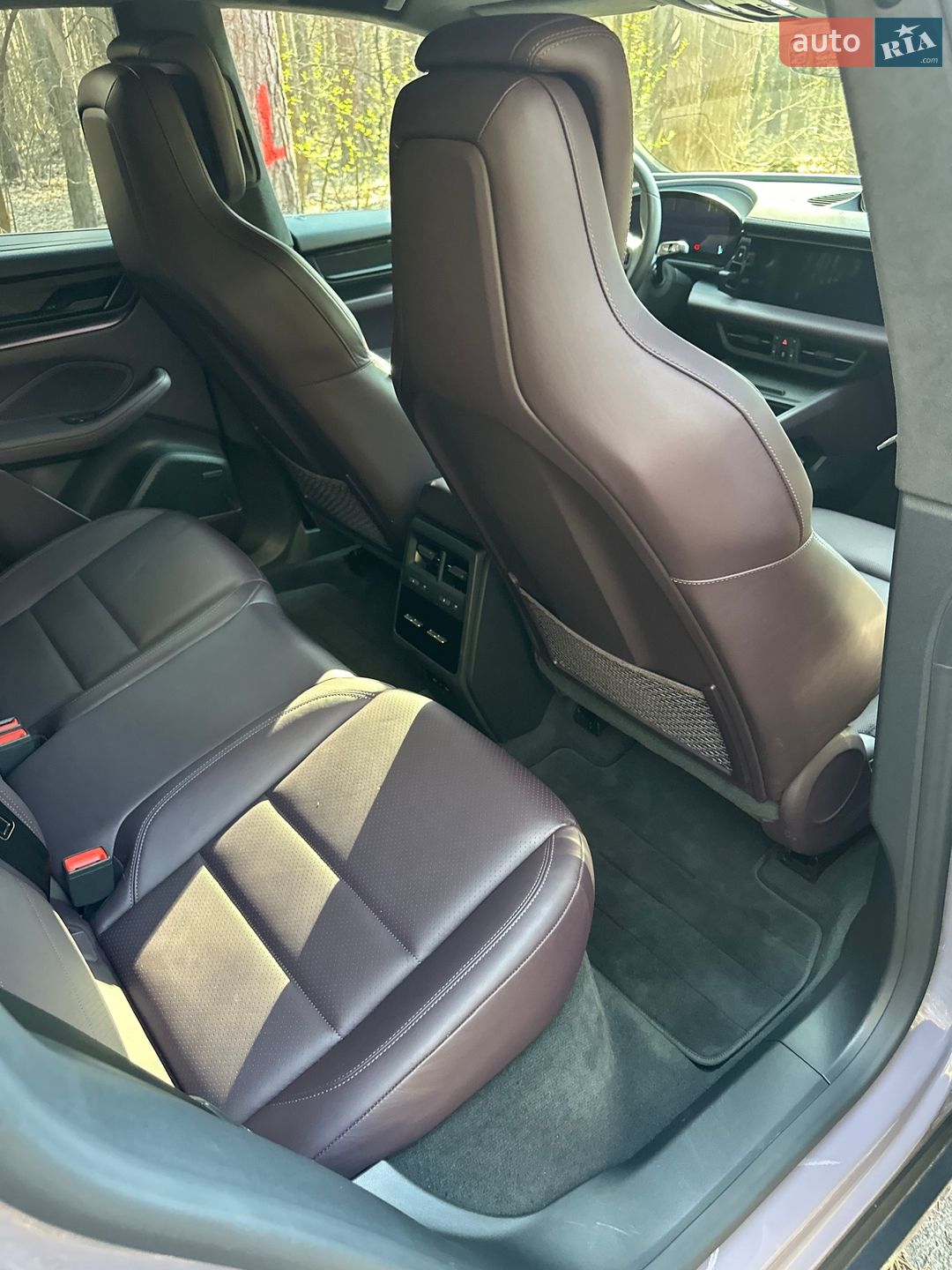 Porsche Macan 2024 VIN WP1ZZZXAZSL175524 фото оголошення 29 з 46