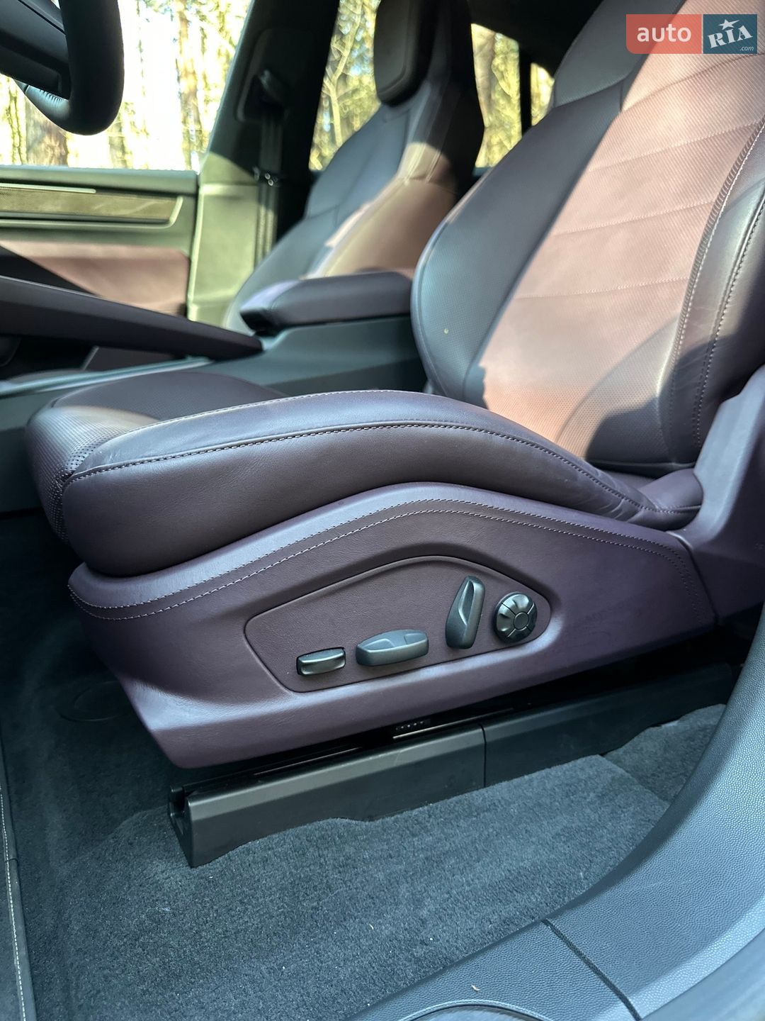 Porsche Macan 2024 VIN WP1ZZZXAZSL175524 фото оголошення 36 з 46