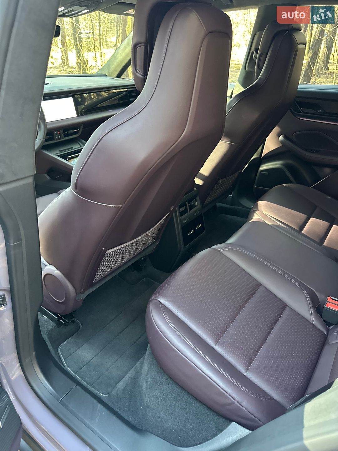 Porsche Macan 2024 VIN WP1ZZZXAZSL175524 фото оголошення 40 з 46