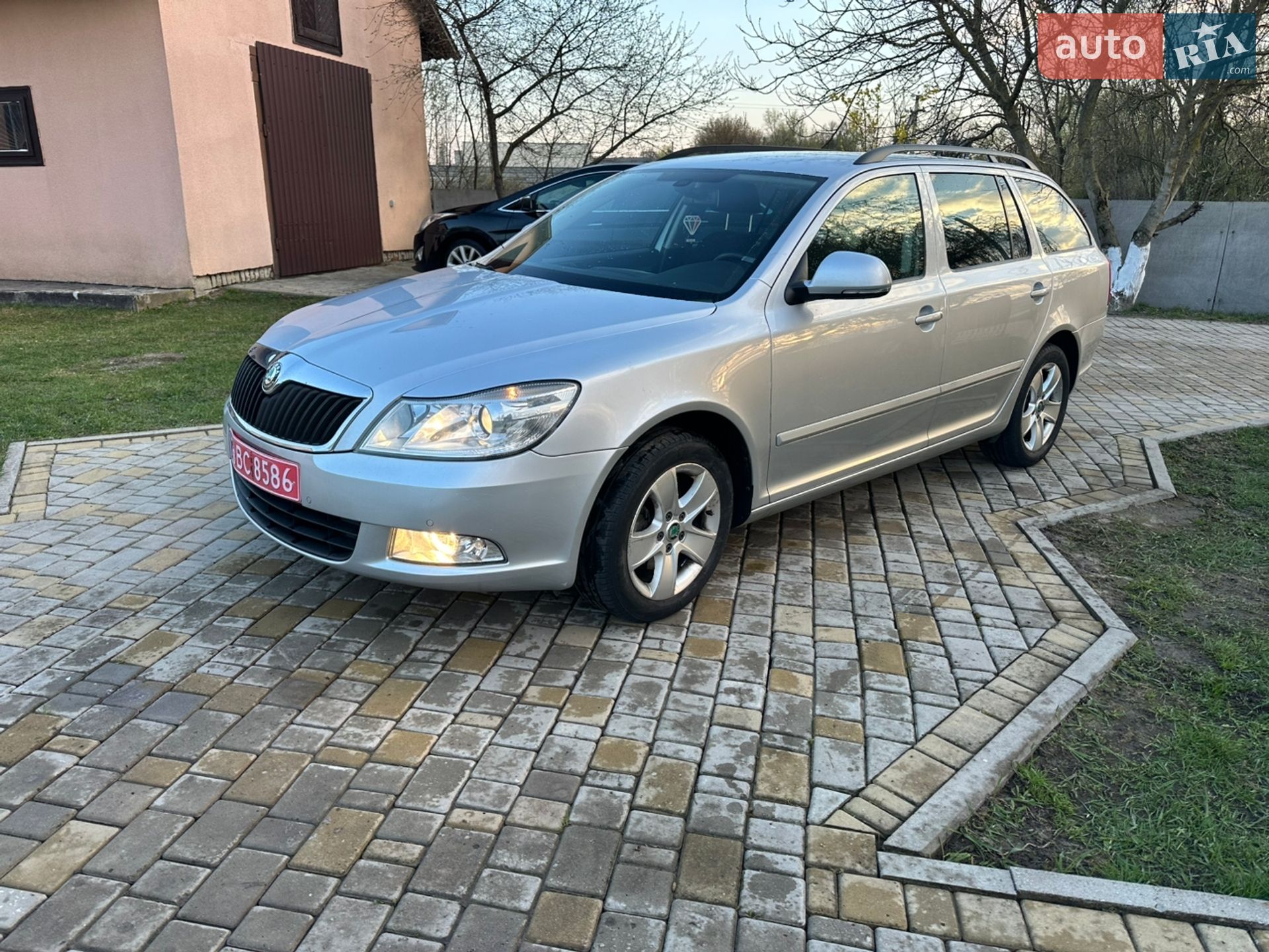 Skoda Octavia 2012 VIN TMBKK61Z7C2197244 фото оголошення 5 з 30