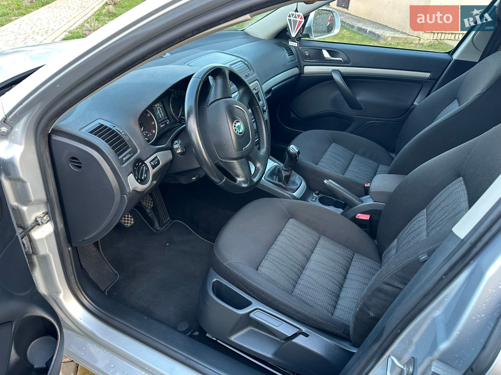 Skoda Octavia 2012 VIN TMBKK61Z7C2197244 фото оголошення 20 з 30