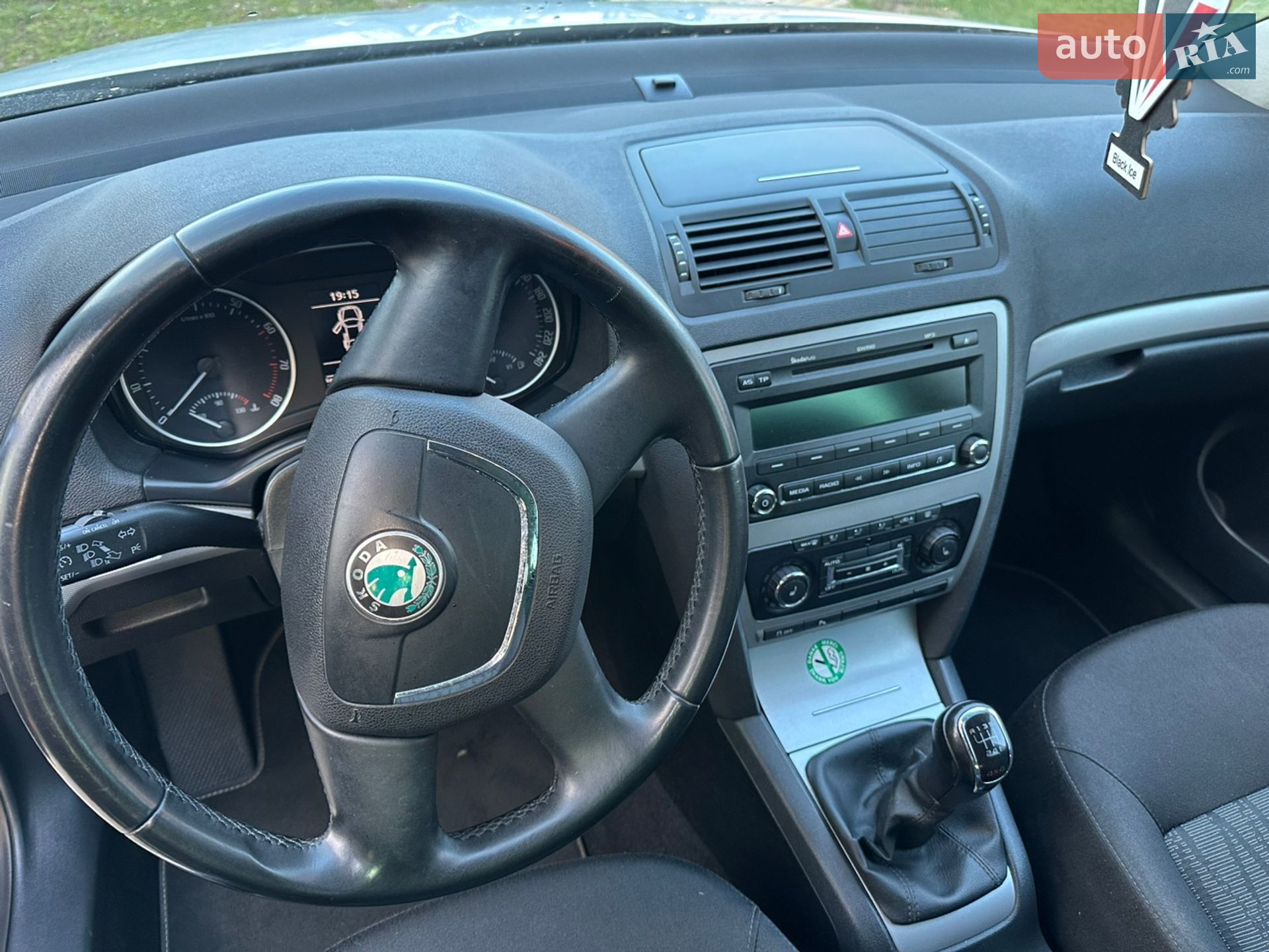 Skoda Octavia 2012 VIN TMBKK61Z7C2197244 фото оголошення 22 з 30