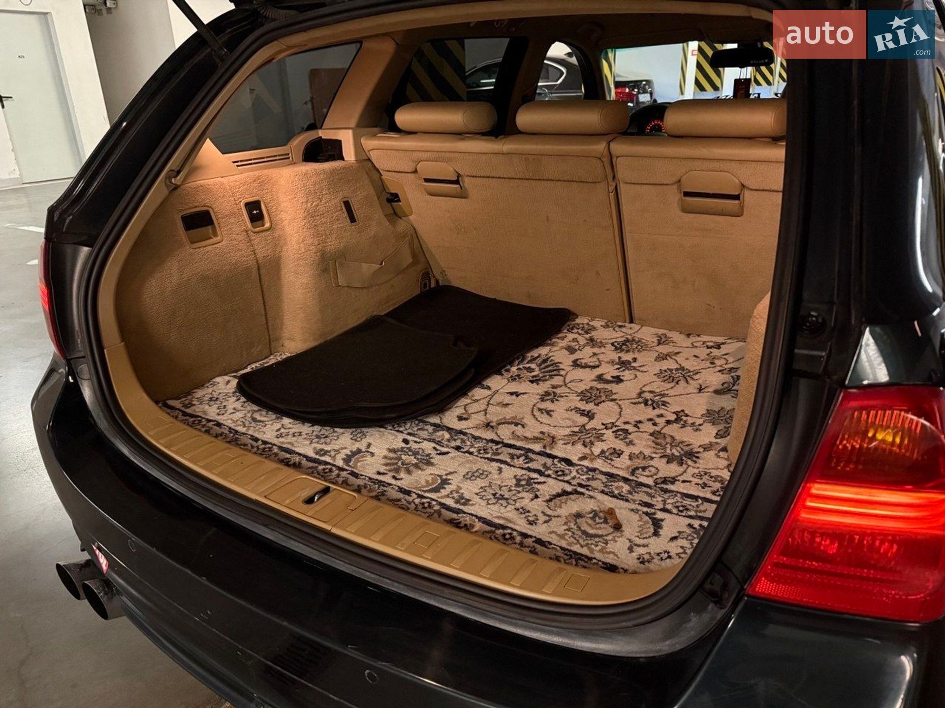 BMW 3 Series 2006 VIN WBAVU11000KW88758 фото оголошення 25 з 29