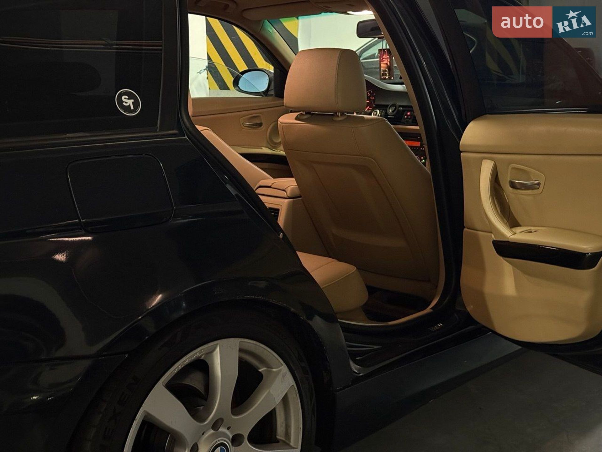BMW 3 Series 2006 VIN WBAVU11000KW88758 фото оголошення 28 з 29