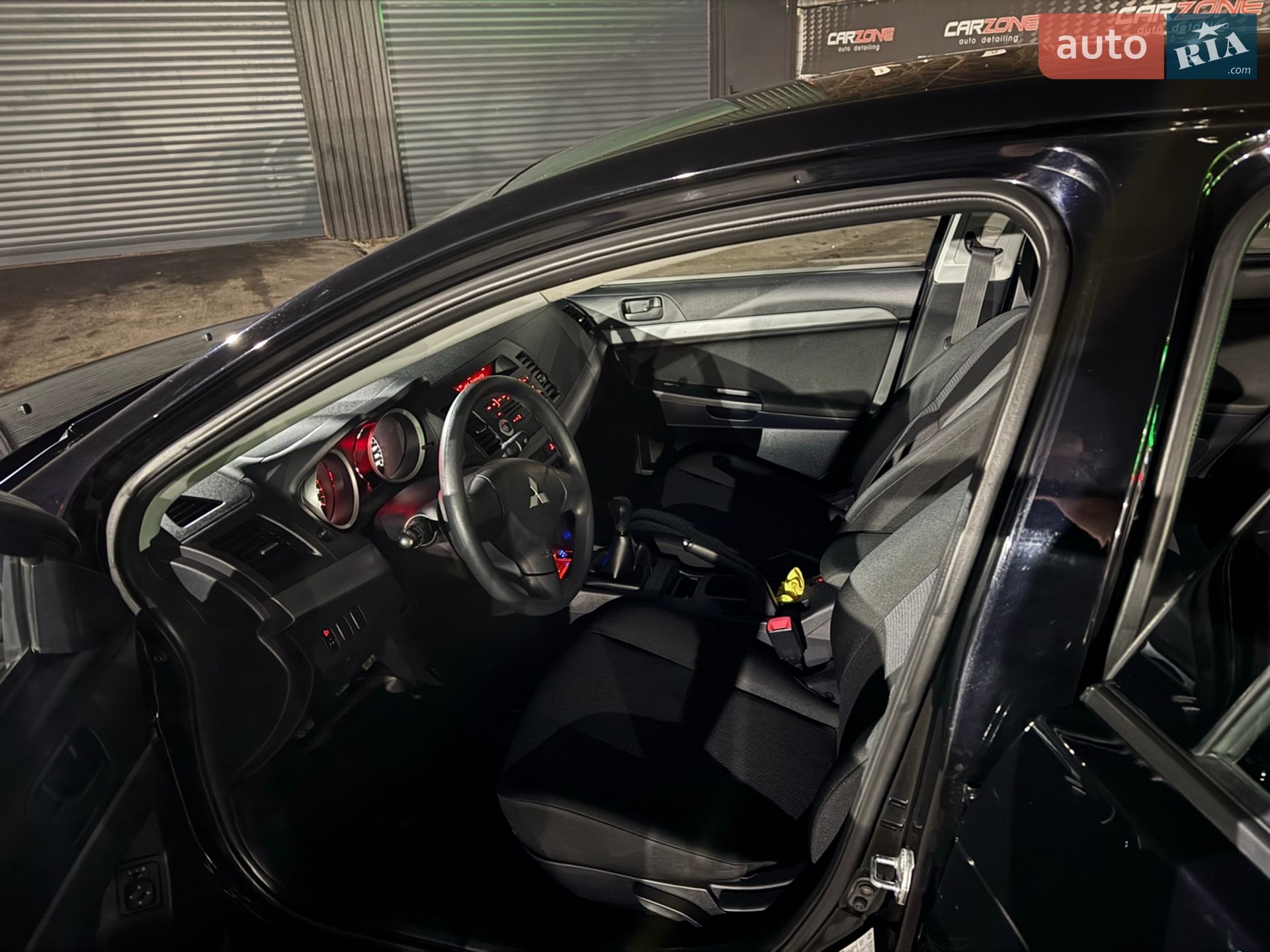 Mitsubishi Lancer 2010 VIN JMBSNCY2ABU001216 фото оголошення 37 з 39