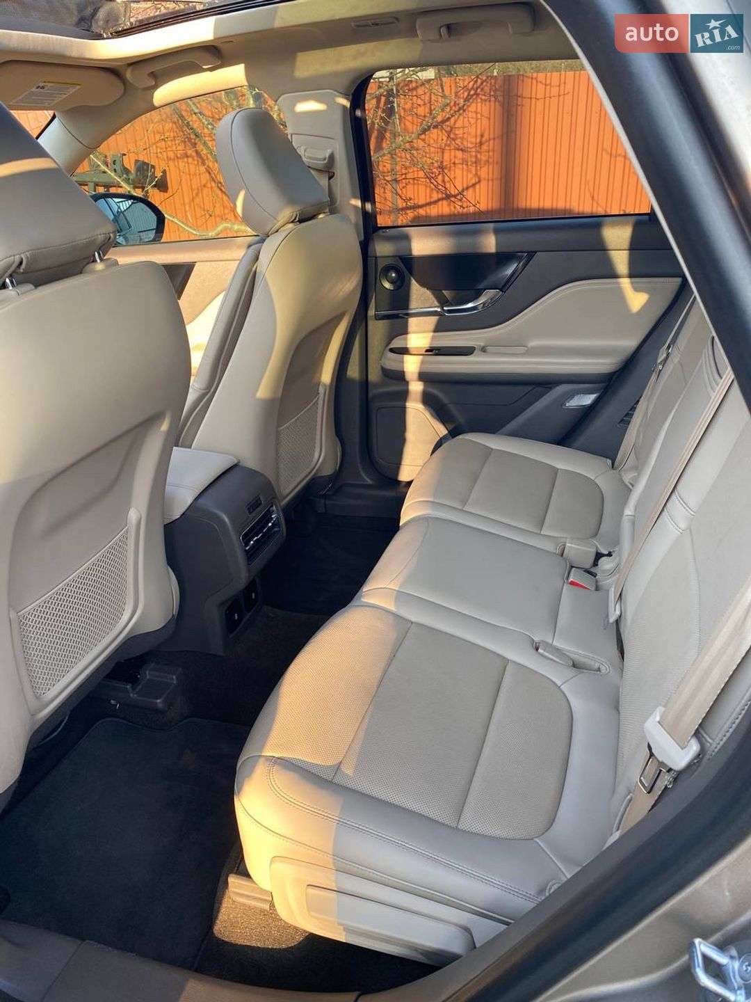 Lincoln Corsair 2021 VIN 5LMCJ2D90MUL21137 фото оголошення 11 з 22