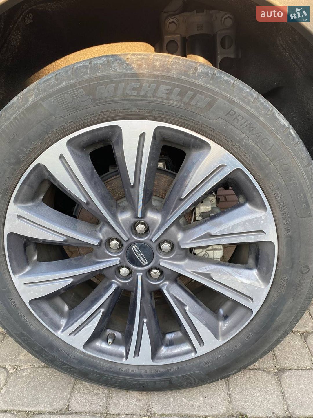 Lincoln Corsair 2021 VIN 5LMCJ2D90MUL21137 фото оголошення 16 з 22
