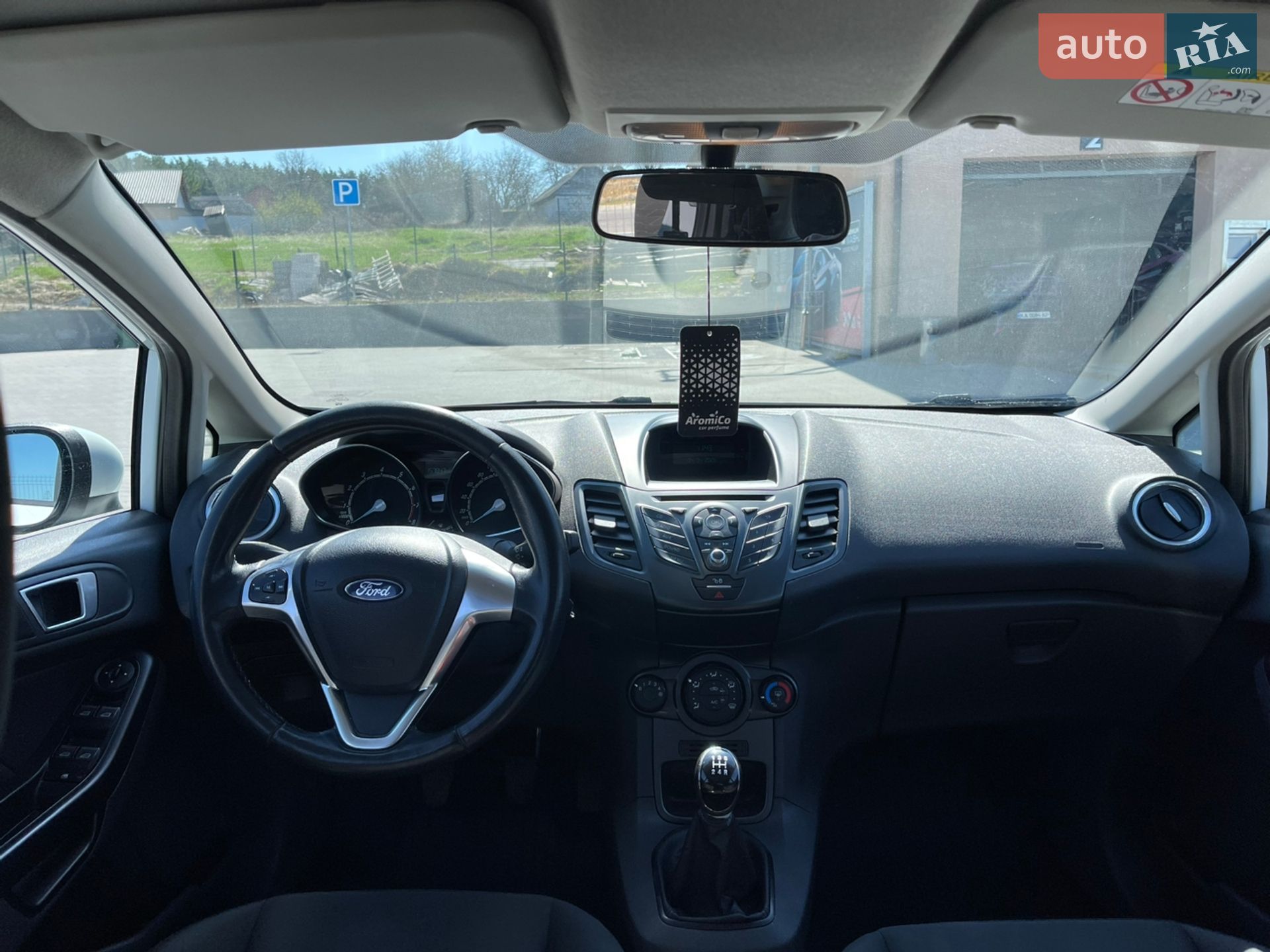 Ford Fiesta 2017 VIN WF0DXXGAKDHJ84149 фото оголошення 16 з 16