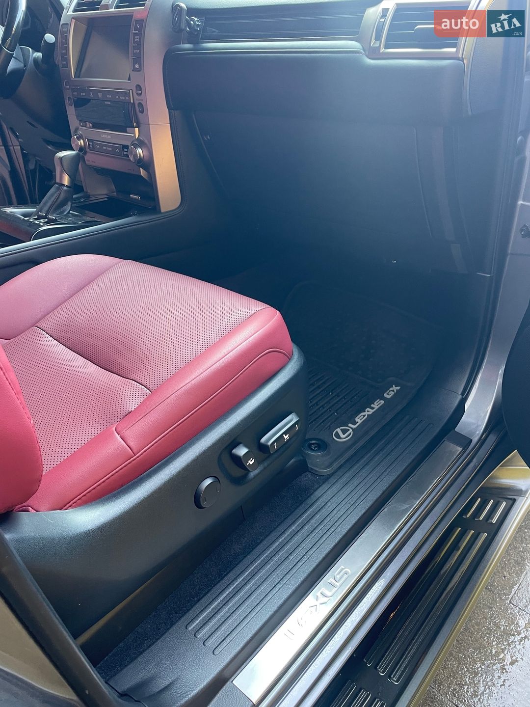 Lexus GX 2021 VIN JTJAM7BX2M5296611 фото оголошення 70 з 88